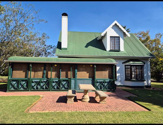 4 BEDROOM HOUSE FOR SALE IN VAALVIEW